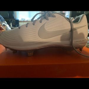 METAL Nike Softball cleats
